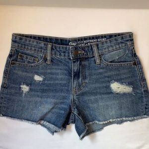 Gap Sexy Boyfriend Denim Short Size 6/28